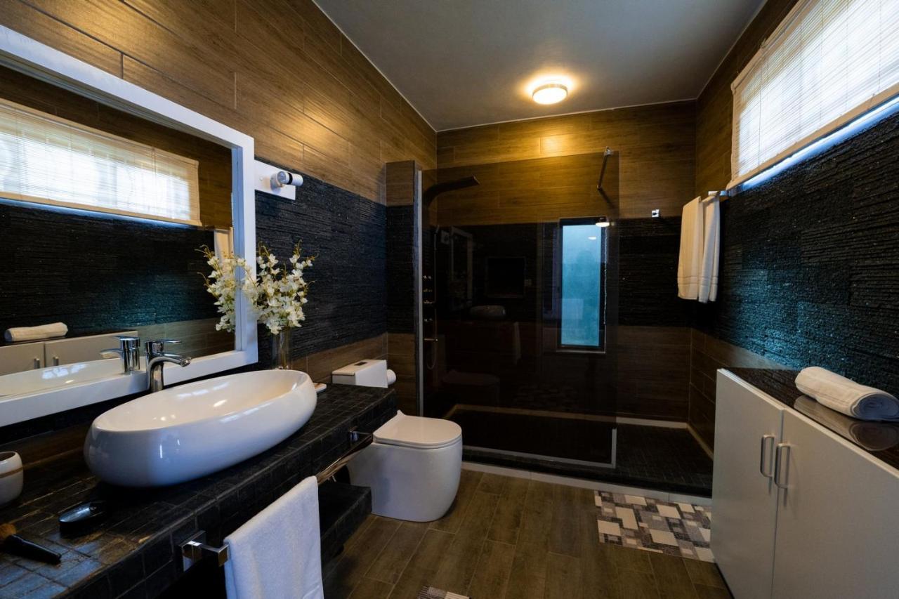 Preety Blue Residence Villas 그란데 바이예 외부 사진