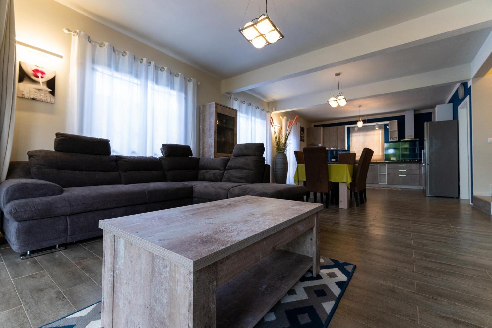 Preety Blue Residence Villas 그란데 바이예 외부 사진