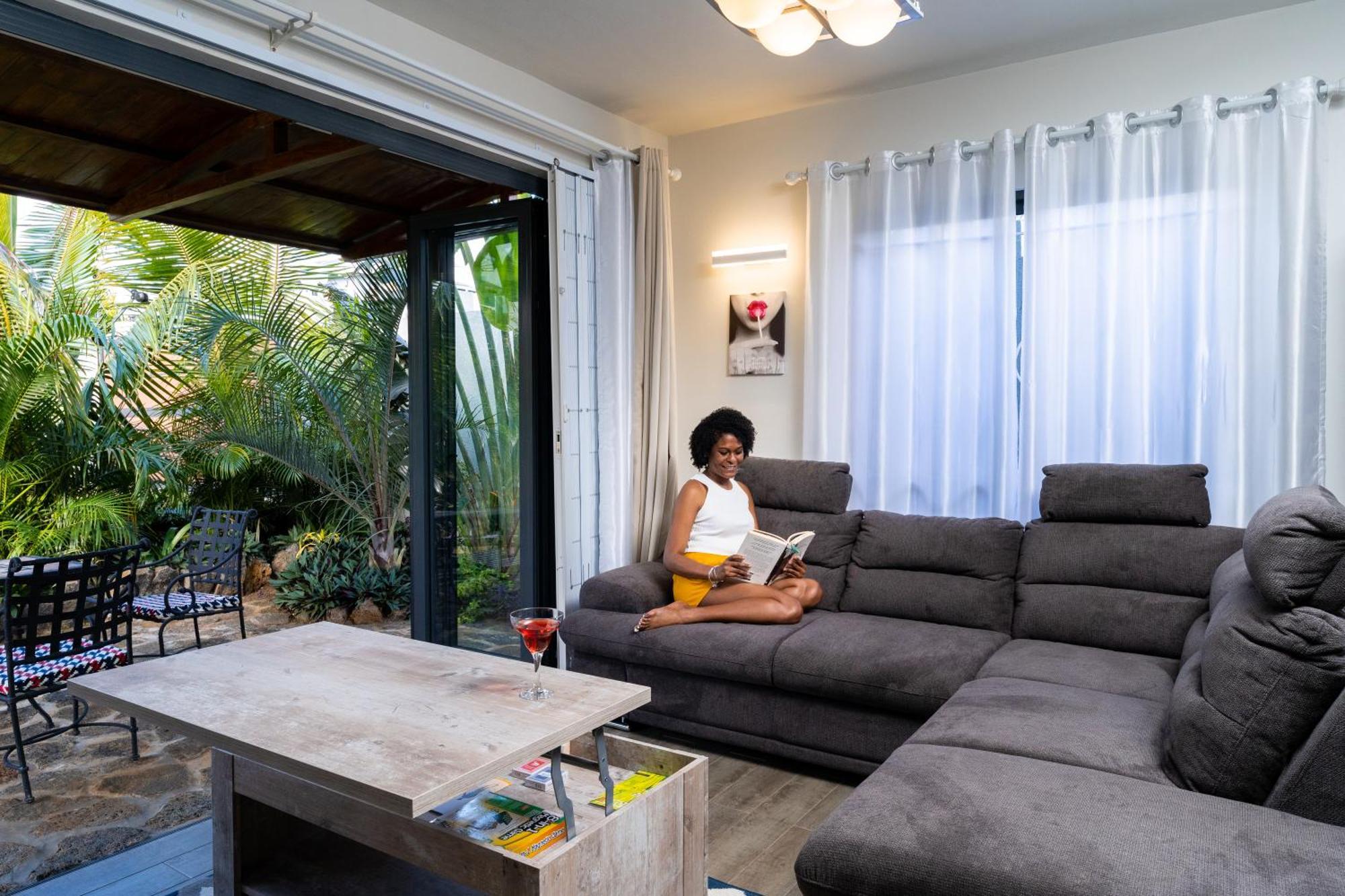 Preety Blue Residence Villas 그란데 바이예 외부 사진